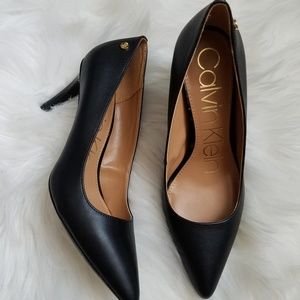 Calvin Klein pumps size6